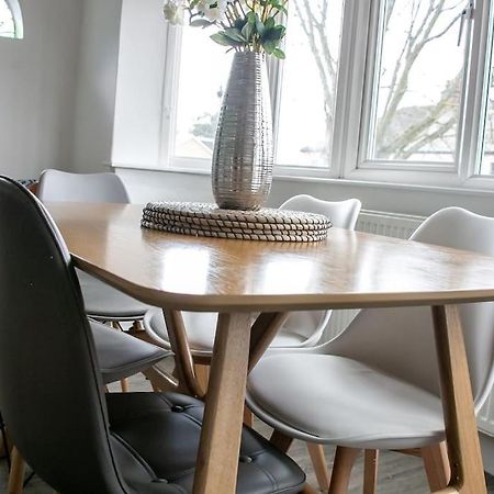 Stylish Retreat In Leigh-On-Sea Apartment Southend-on-Sea Exterior foto