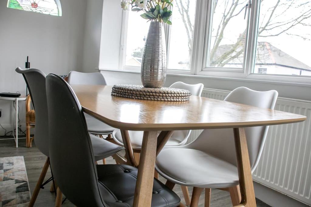 Stylish Retreat In Leigh-On-Sea Apartment Southend-on-Sea Exterior foto