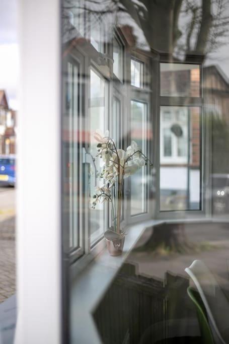 Stylish Retreat In Leigh-On-Sea Apartment Southend-on-Sea Exterior foto
