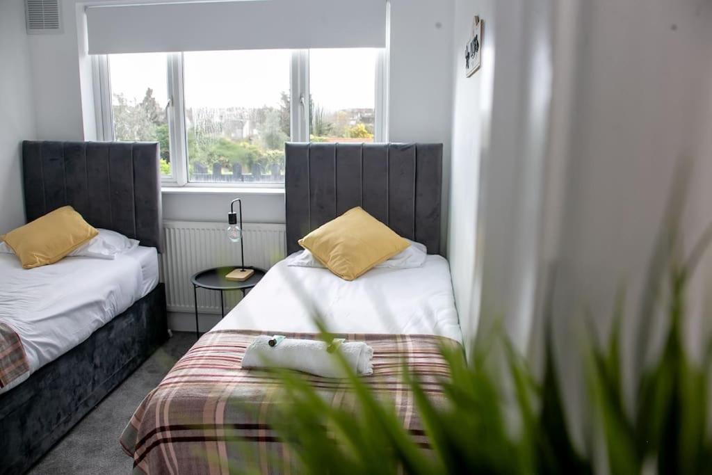 Stylish Retreat In Leigh-On-Sea Apartment Southend-on-Sea Exterior foto